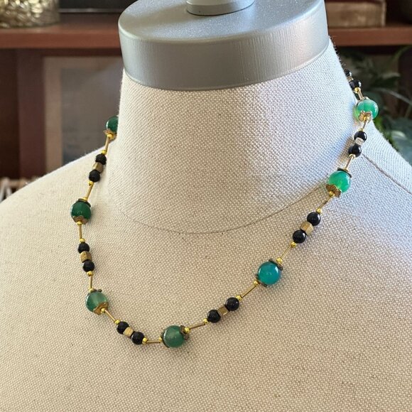 Nephrite and Onyx Bead Necklace, Adjustable to 20", Vintage Assemblage - Picture 1 of 6